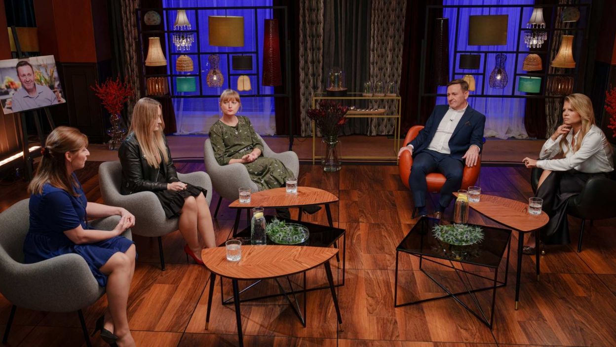 Kasia, jedna z kandydatek Sebastiana, życzy mu wszystkiego, co najlepsze. Patrycja natomiast wyznała, że wciąż coś do niego czuje. Fot. Piotr Matey/ Fremantle