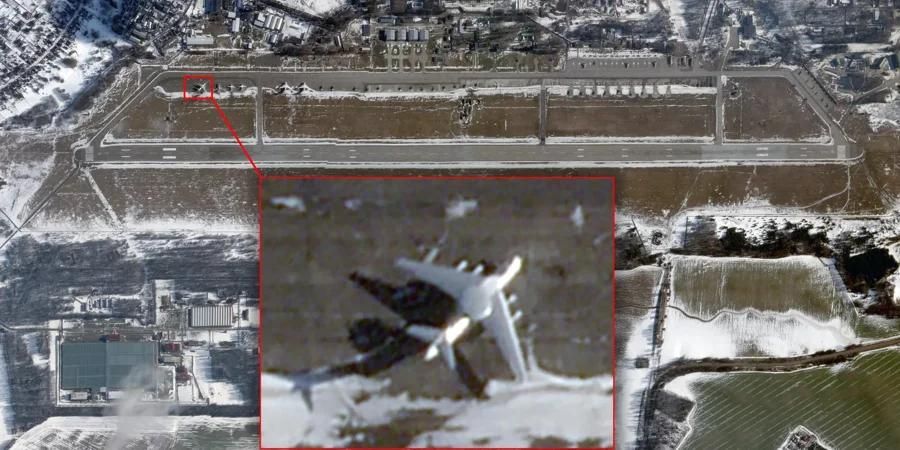 Спадарожнікавае фота расейскага самалёта А – 50 у Беларусі яшчэ да ўдару па аэрадроме ў Мачулішчах. 19 лютага 2023 года. Крыніца: Planet Labs / nv.ua