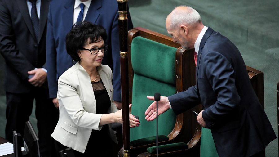 Druga Osoba W Panstwie Elzbieta Witek Pochodzi Z Jawora