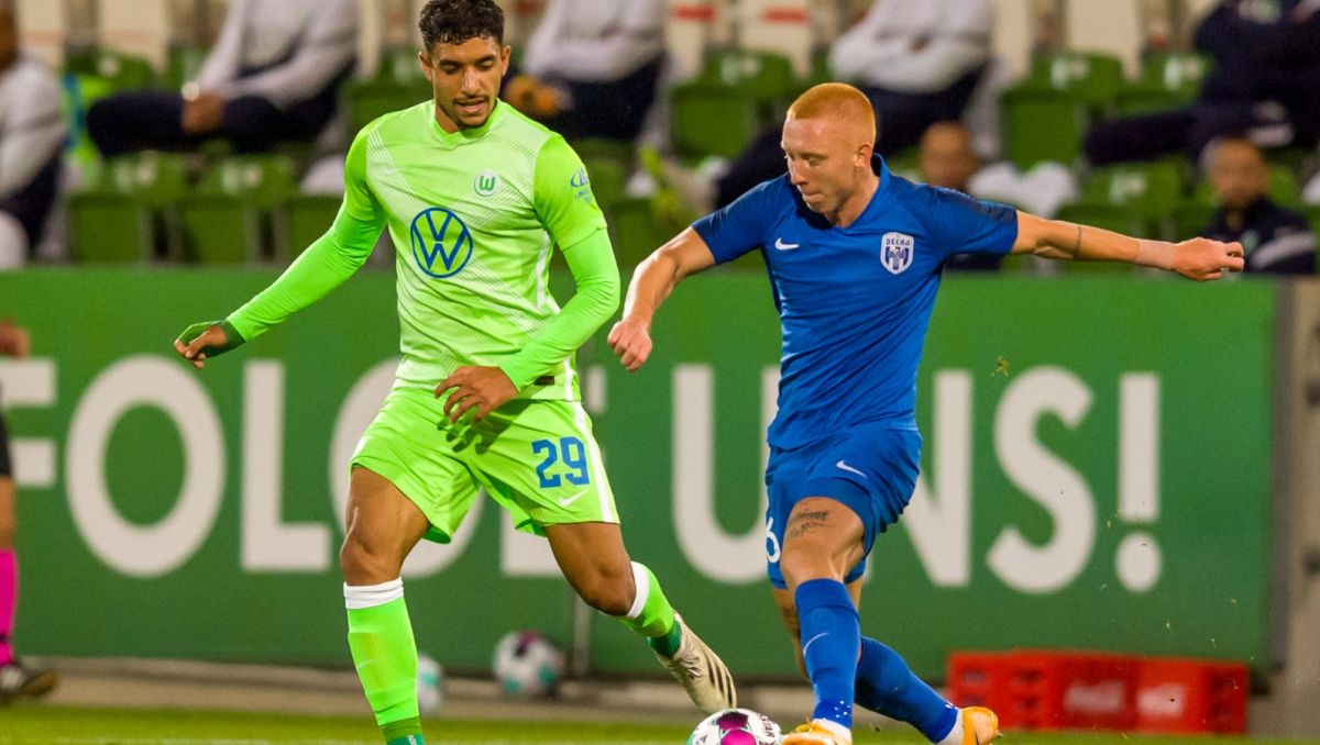 Andrij Dombrowskij w meczu z Wolfsburgiem (fot. Getty Images)