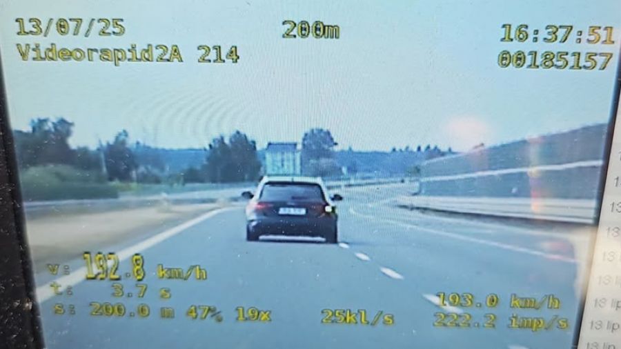Policja, Leszno, mandat, prędkość (fot. Policja Leszno/Facebook)