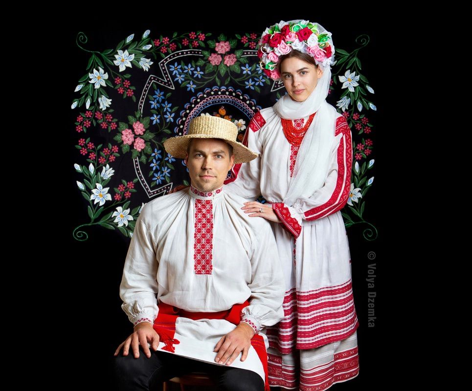 Калекцыя этнічных строяў Беларусі. Строі па рэгіёнах: Кобрын. (Фота: Volya Dzemka / volya.weebly.com)