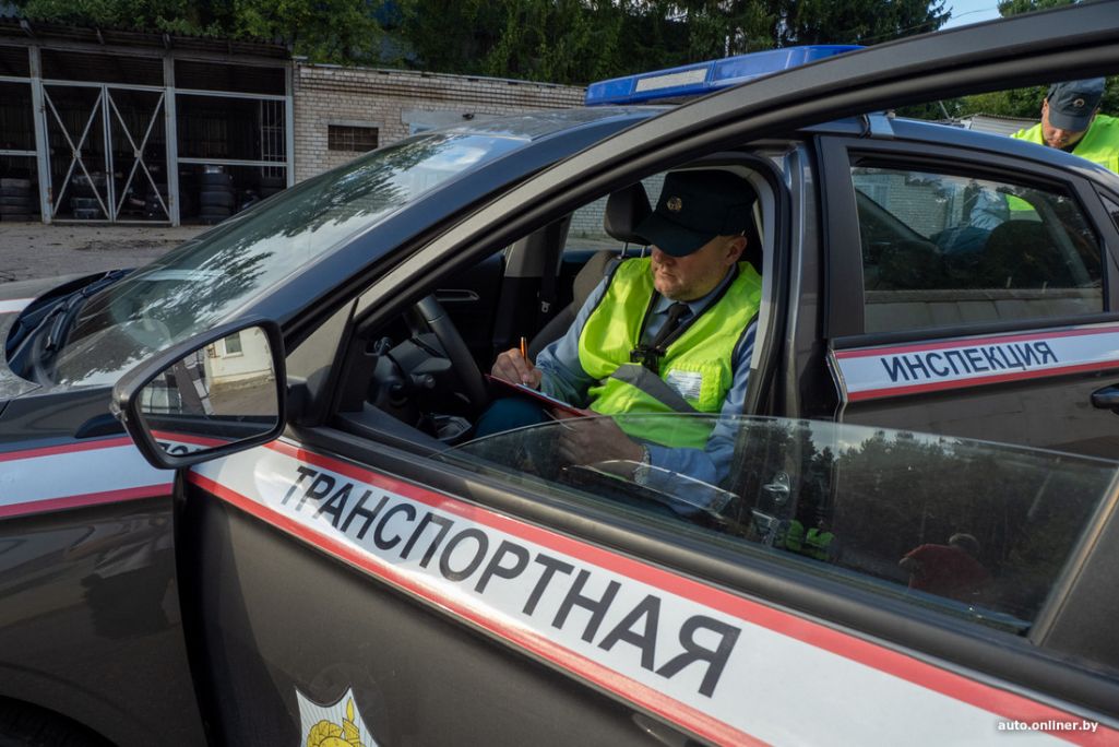 Транспартавая інспекцыя пачала адбіраць таксоўкі. (Фота: onliner.by)