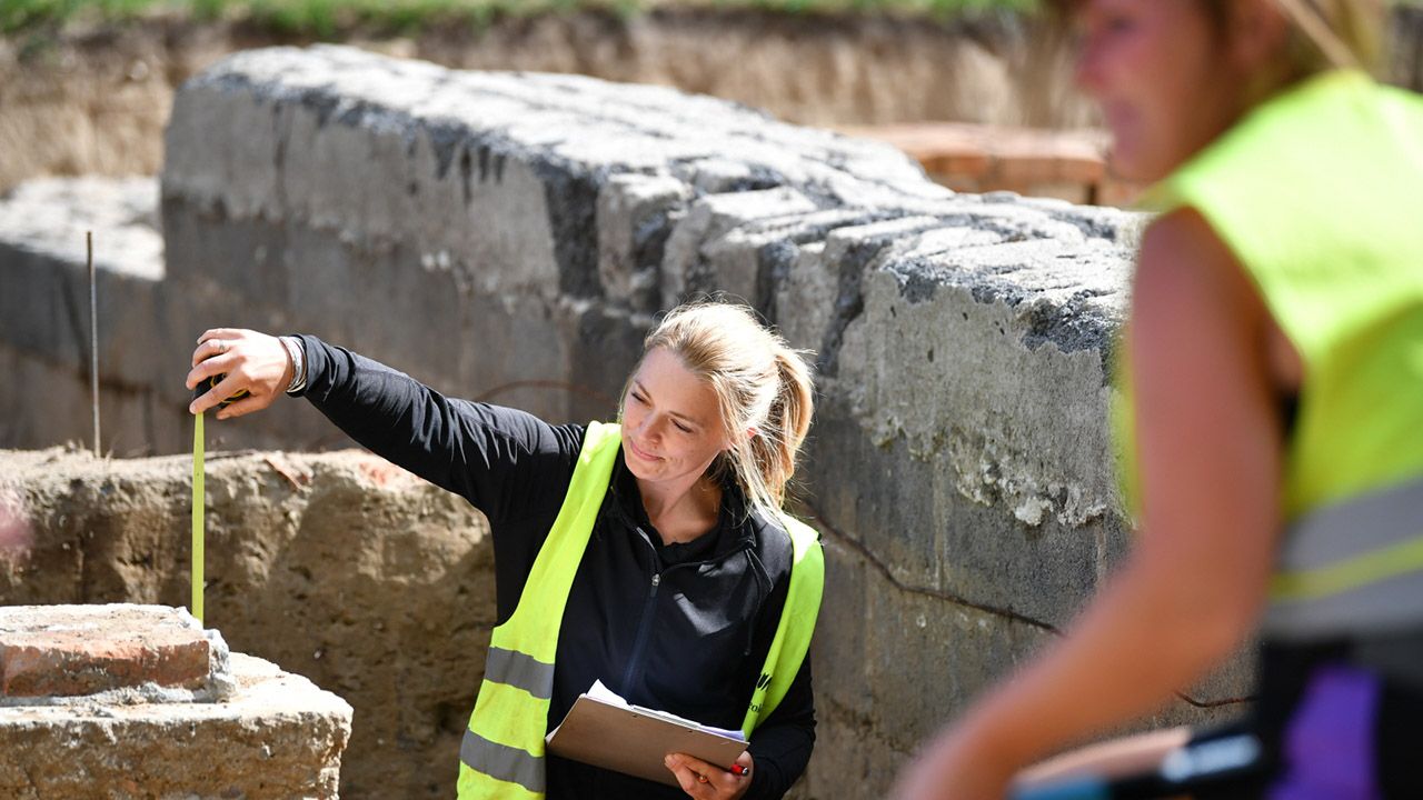 Miejsce prac archeologicznych na terenie Westerplatte (fot. PAP/Adam Warżawa)