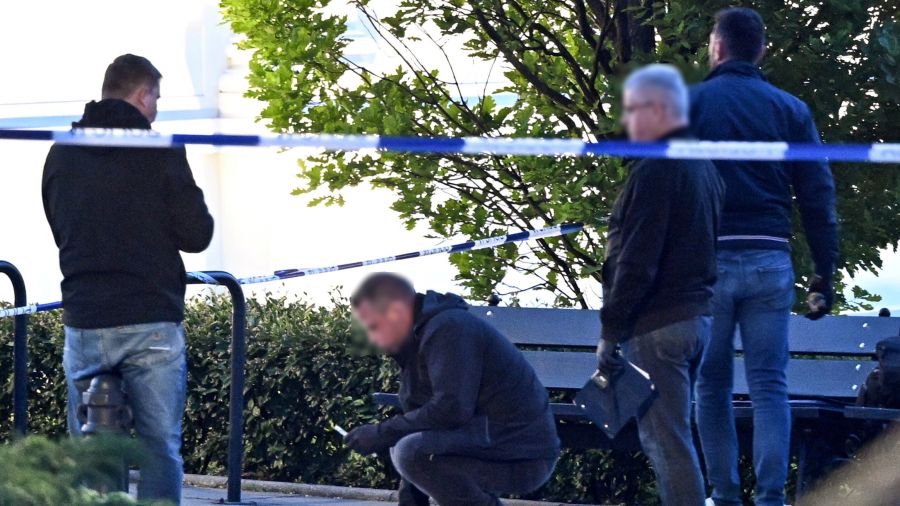Atak na terenie Uniwersytetu Warszawskiego (fot. Radek Pietruszka/PAP)