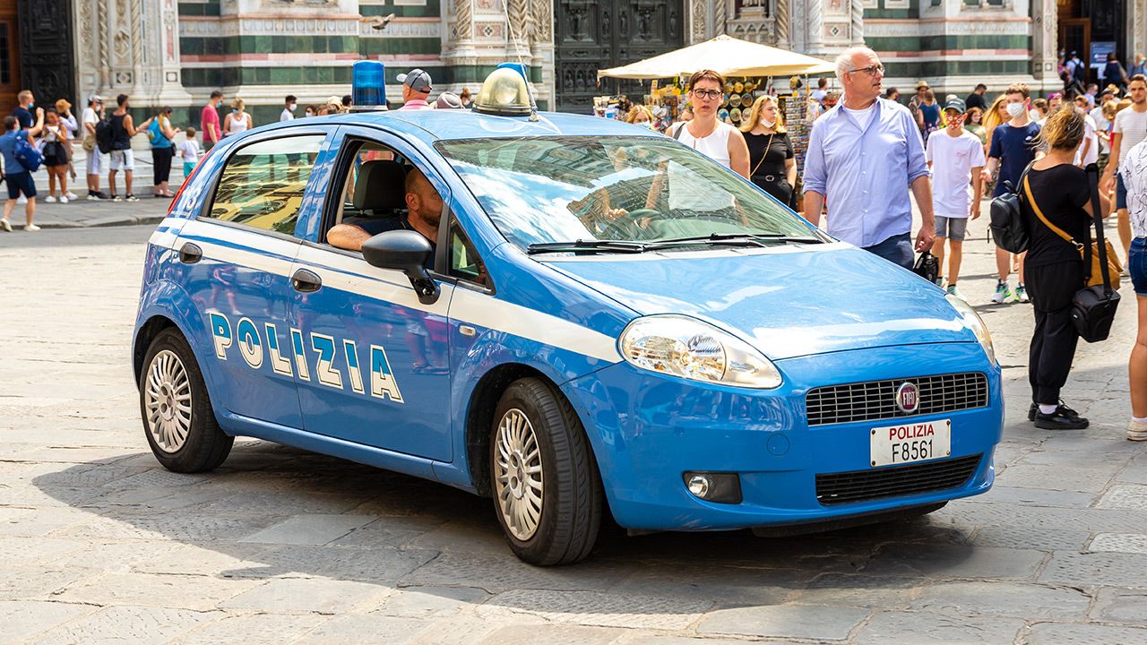 Reporter odnalazł zaginionego chłopca (fot. Shutterstock) Reporter odnalazł zaginionego chłopca (fot. Shutterstock)