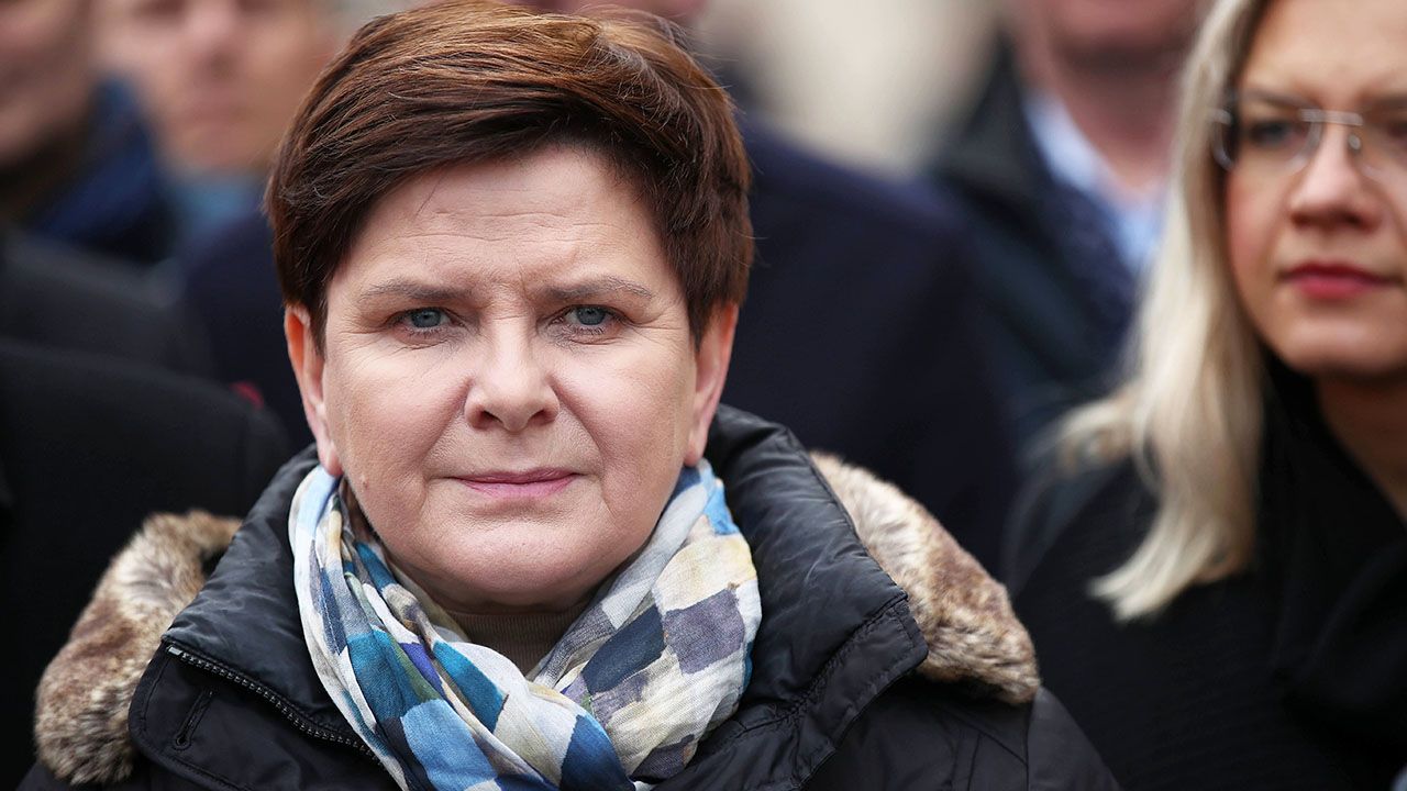 Beata Szydło kontynuuje podróż do Brukseli (fot. arch.PAP/Ł.Gągulski) Beata Szydło kontynuuje podróż do Brukseli (fot. arch.PAP/Ł.Gągulski)
