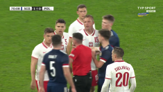 Kamil Glik odpowiada Grantowi Hanleyowi (fot. TVP)