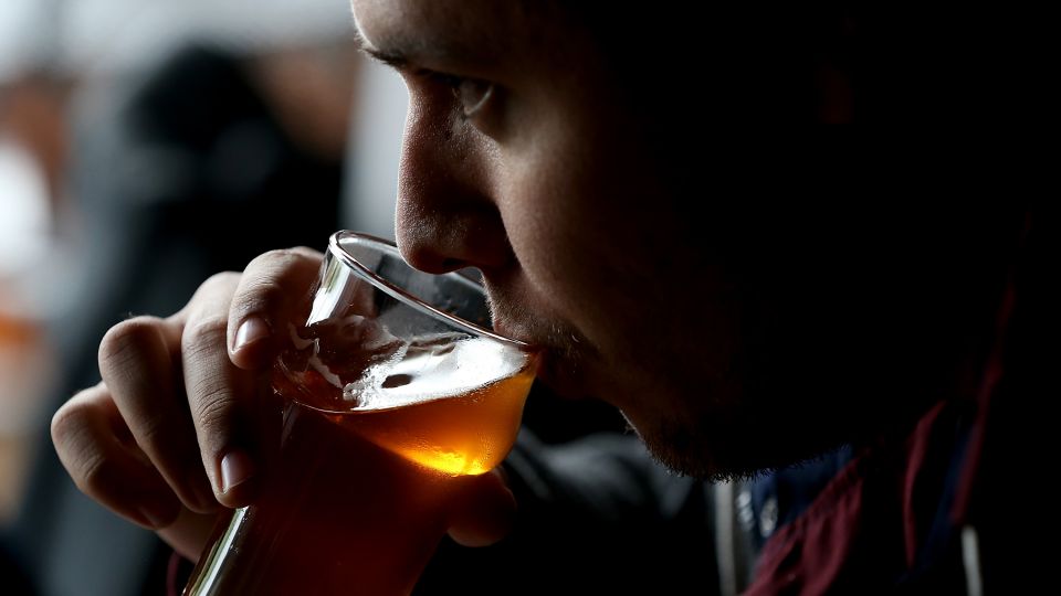 Rekordowy spadek spożycia alkoholu na Litwie – eksperci komentują