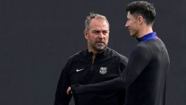 Hansi Flick pod wrażeniem Roberta Lewandowskiego (fot. PAP) Hansi Flick pod wrażeniem Roberta Lewandowskiego (fot. PAP)