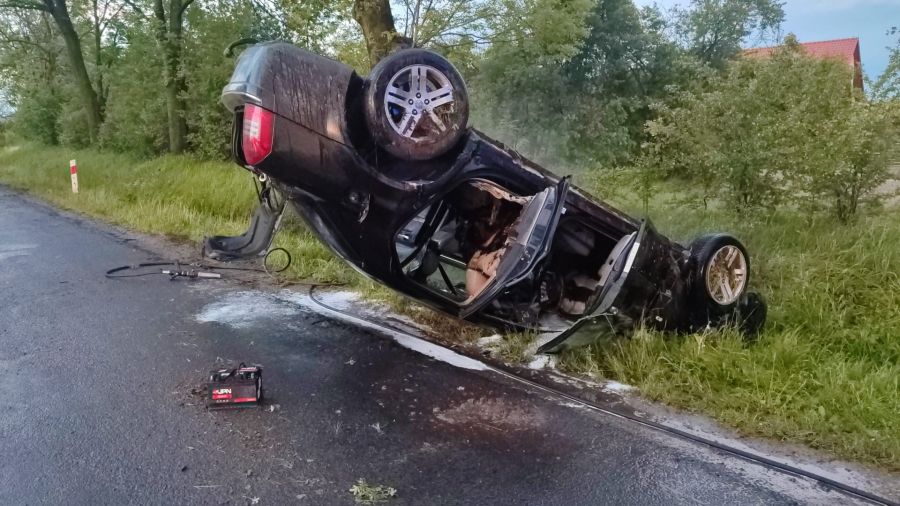 Ząbkowicka Policja apeluje do wszystkich kierowców o ostrożność (fot. KPP w Ząbkowicach Śląskich)