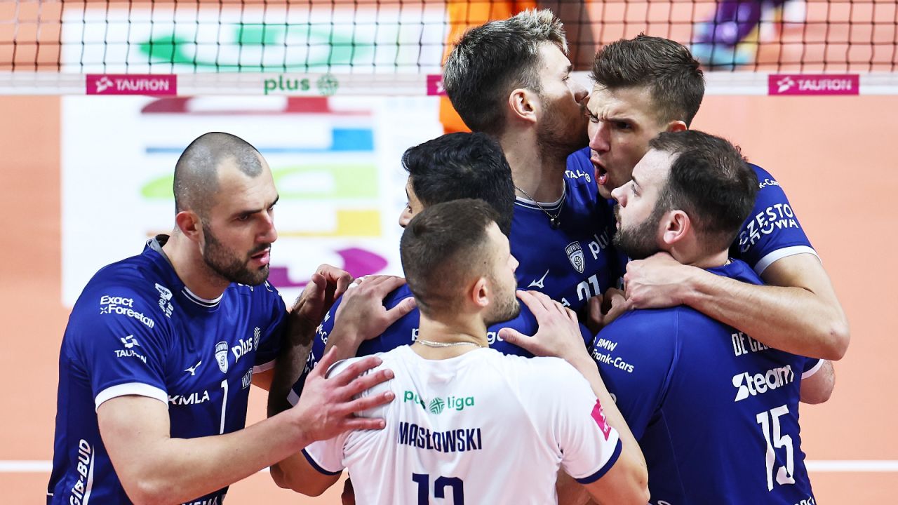 Steam Hemarpol Politechnika Częstochowa (fot. PAP)