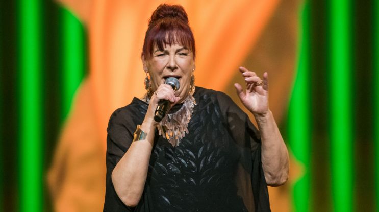 Ewa Ihalainen – „Żyj kolorowo”; „The Voice Senior”, Finał, 15 lutego 2025