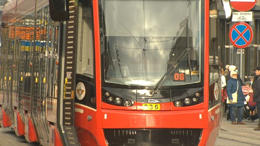 Od 22 września linia tramwajowa 11 będzie kursować od Centrum Przesiadkowego na Zawodziu w Katowicach aż do rynku w Chorzowie. Fot. TVP3 Katowice