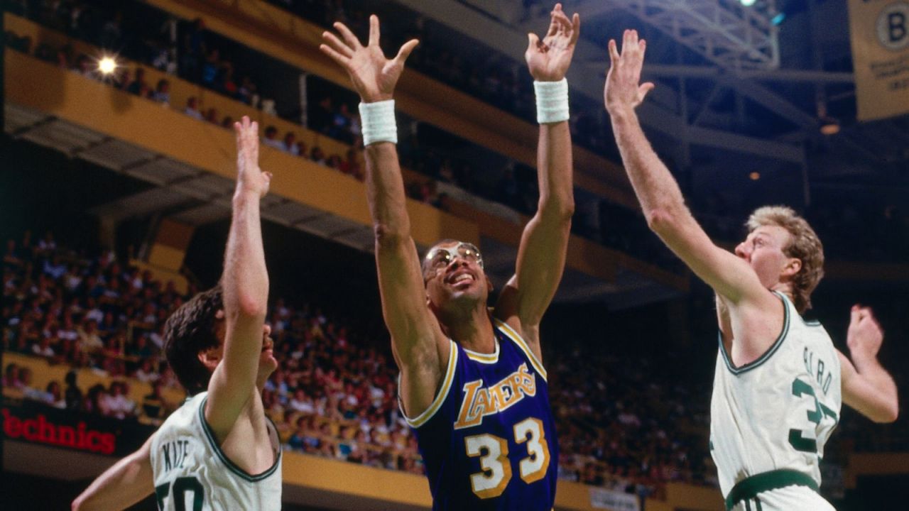 Filmy Espn Celtics I Lakers Serdeczni Wrogowie Cz 3 Transmisja Online Stream Sport Tvp Pl