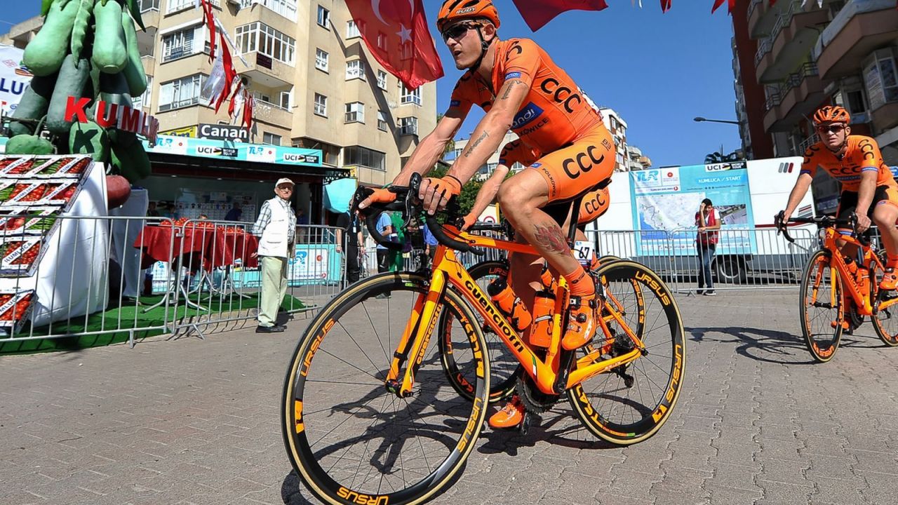 BałtykKarkonosze Tour Taciak wygrał ostatni etap, wyścig dla