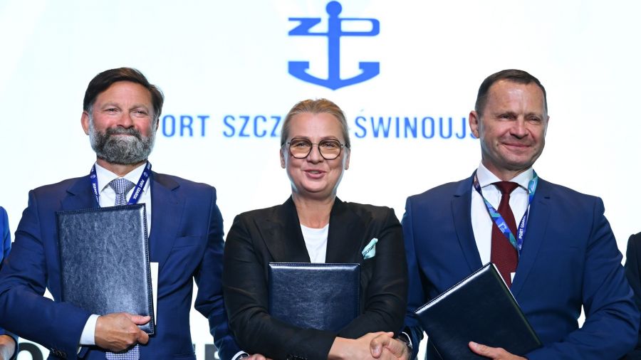 Konsolidacja największych polskich portów morskich (fot. PAP/Adam Warżawa)