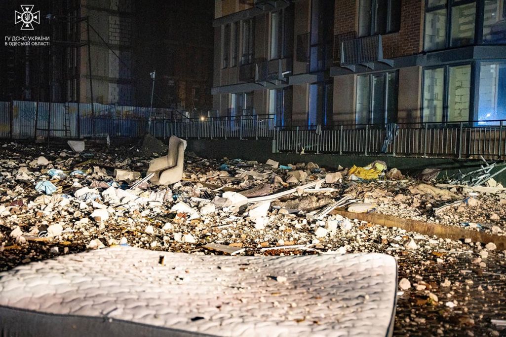 Расея атакавала Адэсу ўдарнымі дронамі, 25 студзеня 2024 года. (Фота: Головне управління ДСНС України в Одеській області / Facebook)