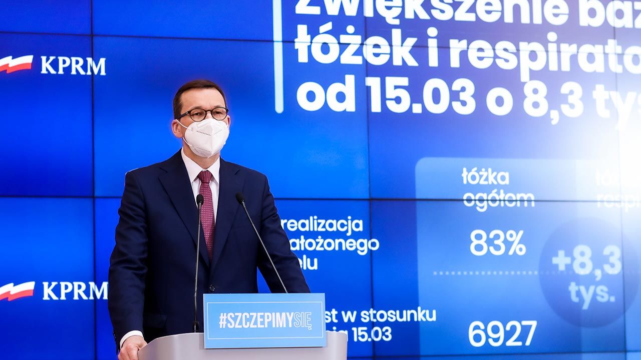 Nowe Obostrzenia Rzad Wprowadza Restrykcje I Lockdown Dzis Konferencja Premiera Morawieckiego I Ministra Zdrowia Niedzielskiego Lista Nowych Obostrzen Wielkanoc 2021 Swieta 25 Marca Tvp Info