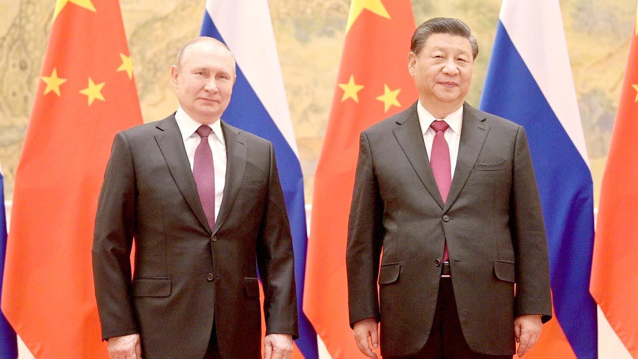 Władimir Putin i Xi Jinping (fot. Kremlin Press Office/Handout/Anadolu Agency via Getty Images)