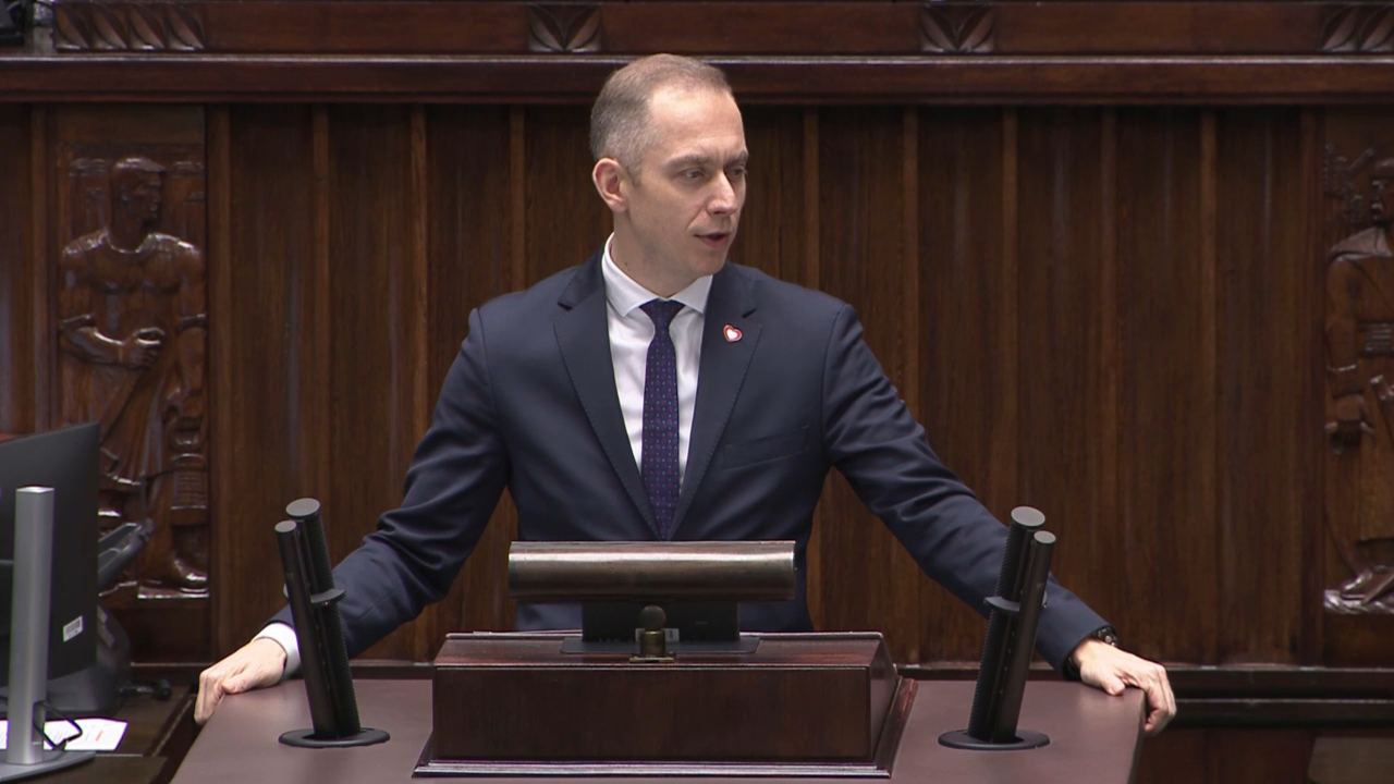 Wiceszef MON Cezary Tomczyk o polskim satelicie komunikacyjnym