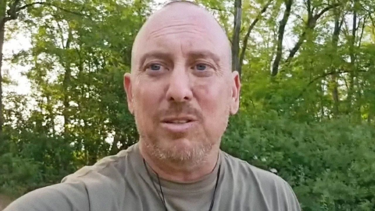 Amerykanin uciekł do Rosji, „bastionu normalności”. Skończył na froncie