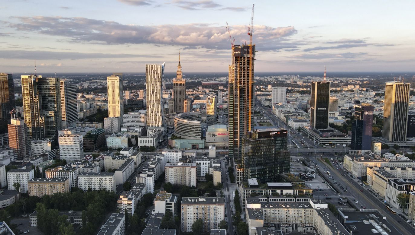 In 2019-2021 foreign investors in <strong><b>Poland contributed to the creation of 339,000 jobs</strong></b>, the most in Europe and 19 percent of all jobs created thanks to FDI in the region. Photo: GettyImages/NurPhoto