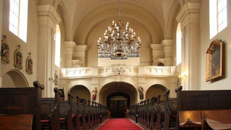 Proboszcz z Gołuchowa podejrzewany o molestowanie. Wszczęto postępowanie kanoniczne (fot. Parafia WNMP w Gołuchowie)