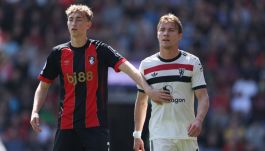 Dean Huijsen (z prawej) może trafić do Realu Madryt (fot. Getty).