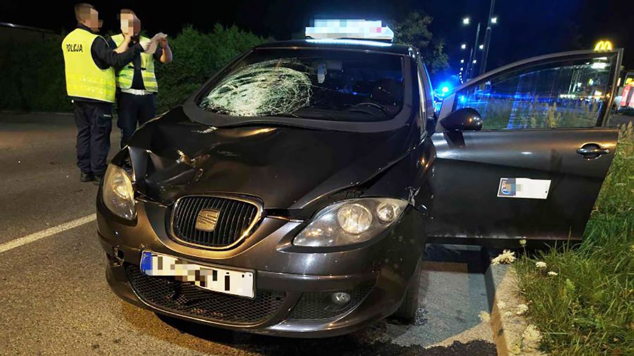 Tragiczny wypadek na przejściu dla pieszych. Nie żyje 20-latek