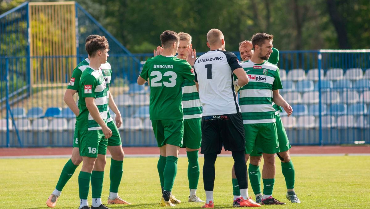 Piłkarze Sokoła Kleczew (fot. Facebook Sokół Kleczew) Piłkarze Sokoła Kleczew (fot. Facebook Sokół Kleczew)