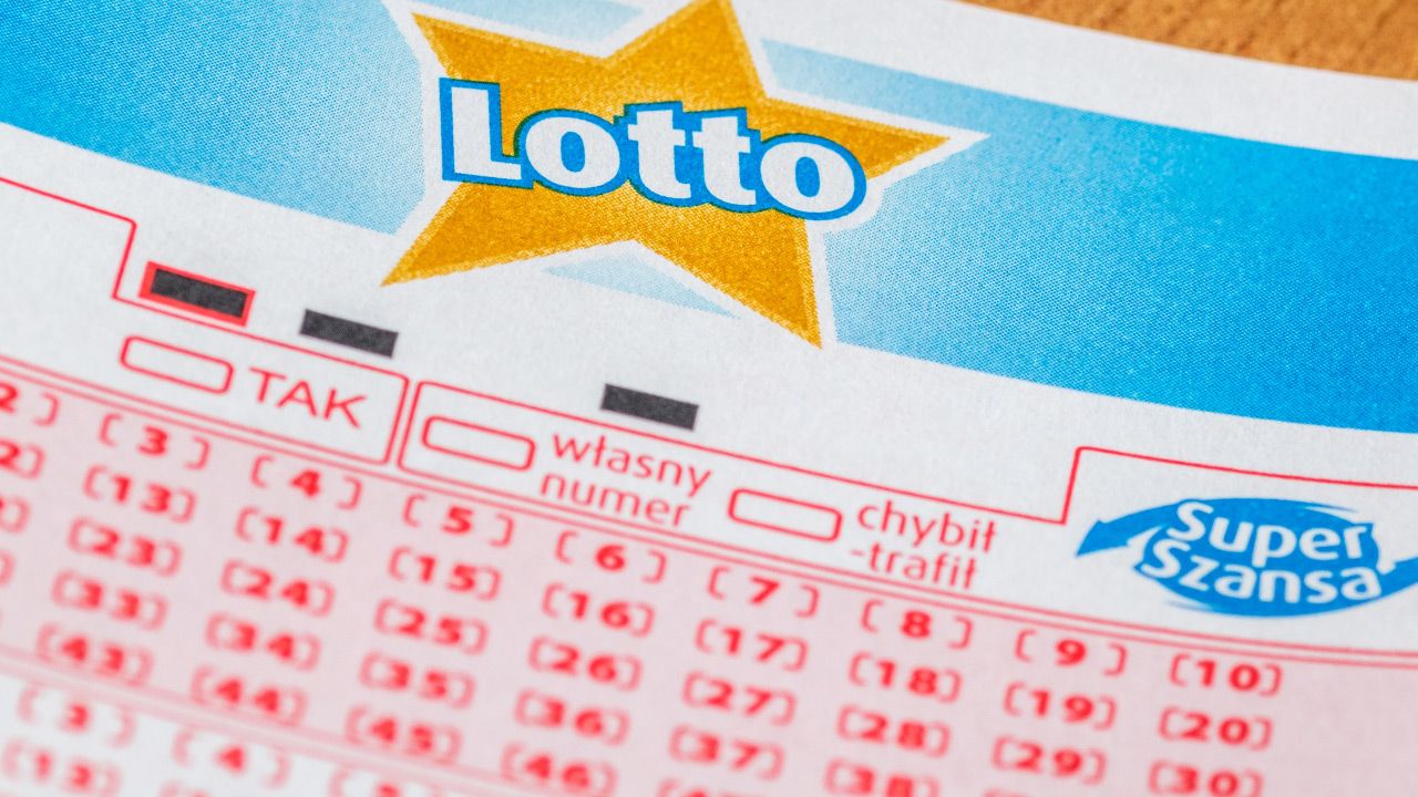 Lotto Wyniki Losowania 19 04 2021 Multi Multi Ekstra Pensja Ekstra Premia Kaskada Mini Lotto Super Szansa Tvp Info
