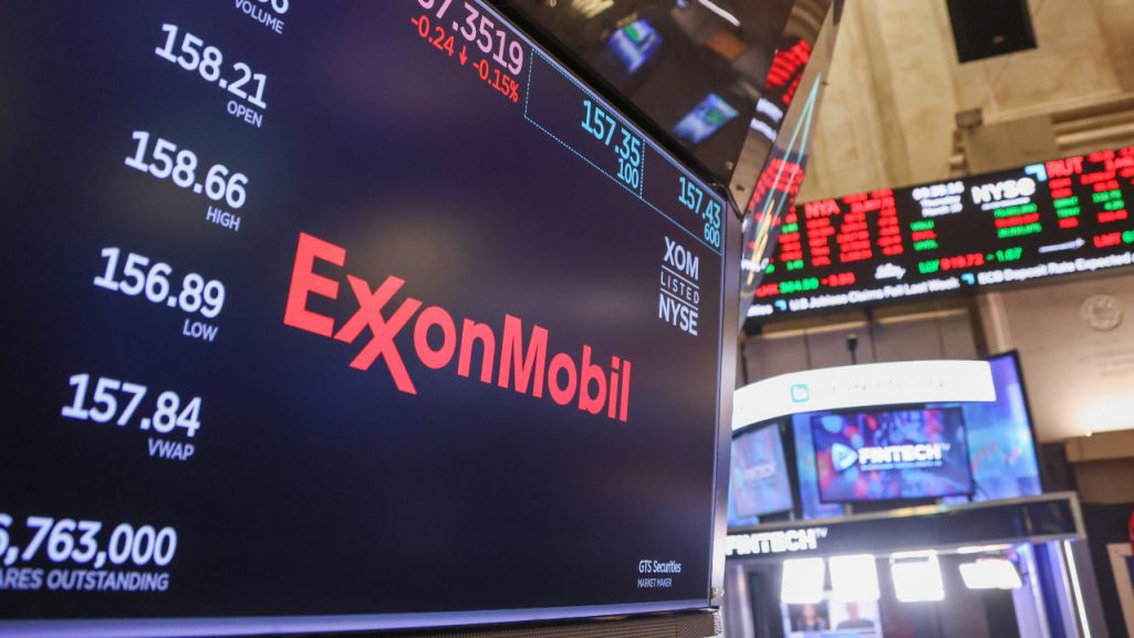 The war in Iran has made oil markets more volatile. Photo: PAP/EPA/Sarah Yenesel  