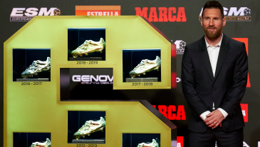 W przeszłości w Antiga Fabrica D'Estrella Damm Złote Buty odbierał Leo Messi (fot. Getty)