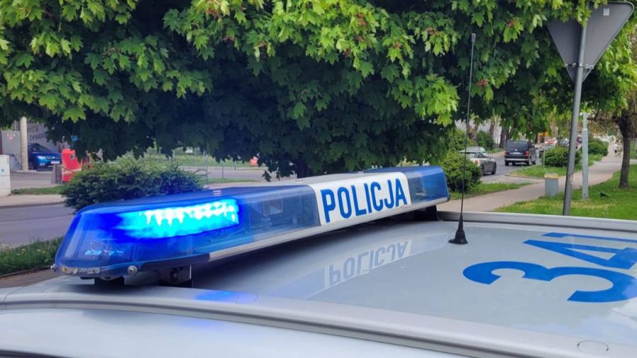 Chodzież: ponad 6 kilogramów narkotyków na dwóch posesjach, zatrzymano 35-latka (fot. KPP Chodzież)