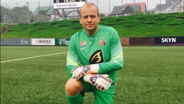 Kaj Leo Holm Johannesen bramkarzem HB Torshavn był przez ponad 20 lat (fot. in.fo)