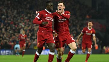 Sadio Mane (z lewej, fot. Getty Images)