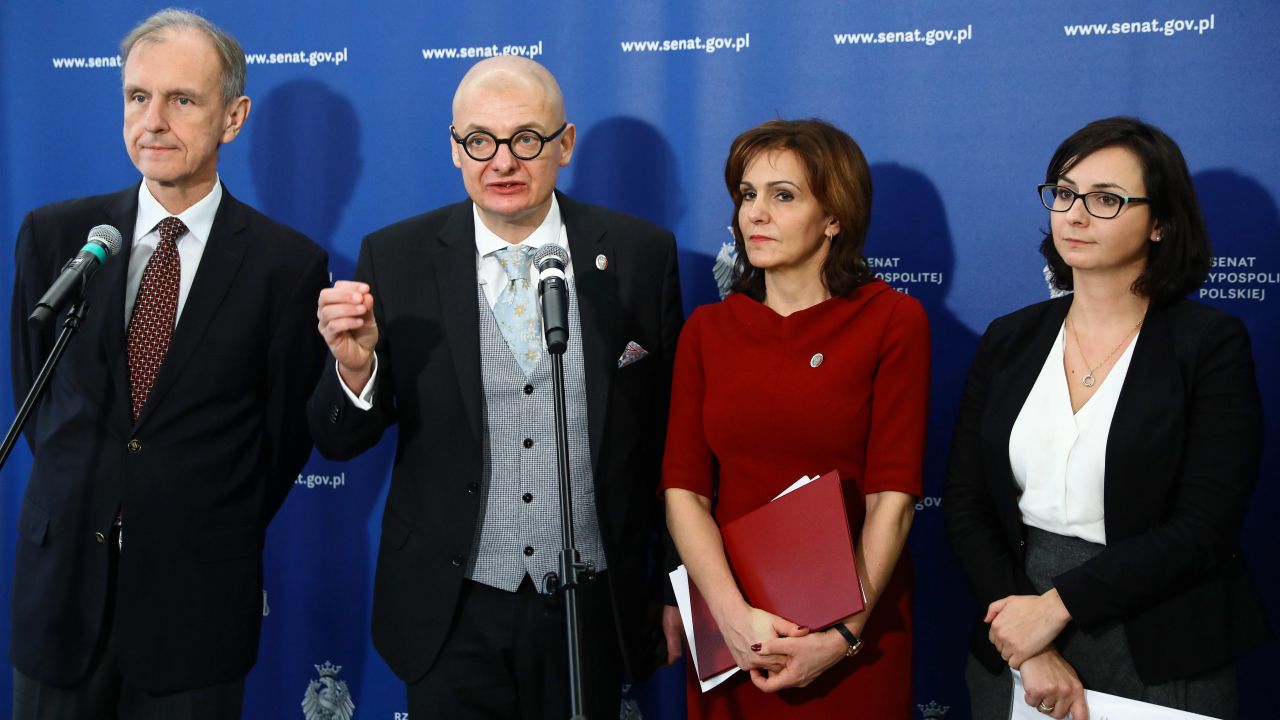 Projekt znajduje się w Kancelarii Senatu (fot.PAP/Rafał Guz) Projekt znajduje się w Kancelarii Senatu (fot.PAP/Rafał Guz)