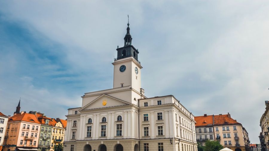 Wielkopolskie miasta pomagają przedsiębiorcom (fot. Shutterstock)