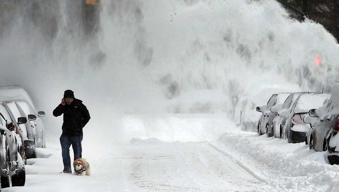 W czasie burzy śnieżnej odnotowano wiatr o prędkości blisko 130 km/h (fot.  Spencer Platt/Getty Images)