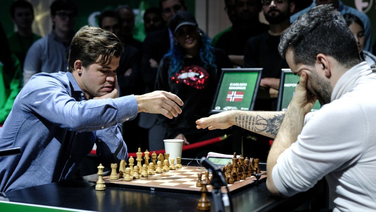 W akcji Magnus Carlsen (fot. Getty). W akcji Magnus Carlsen (fot. Getty).