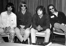 wiecej-niz-fikcja-the-doors-za-kulisami